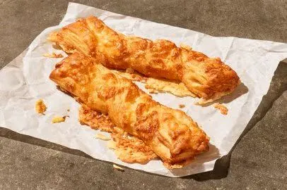 Asiago Croissant Twists